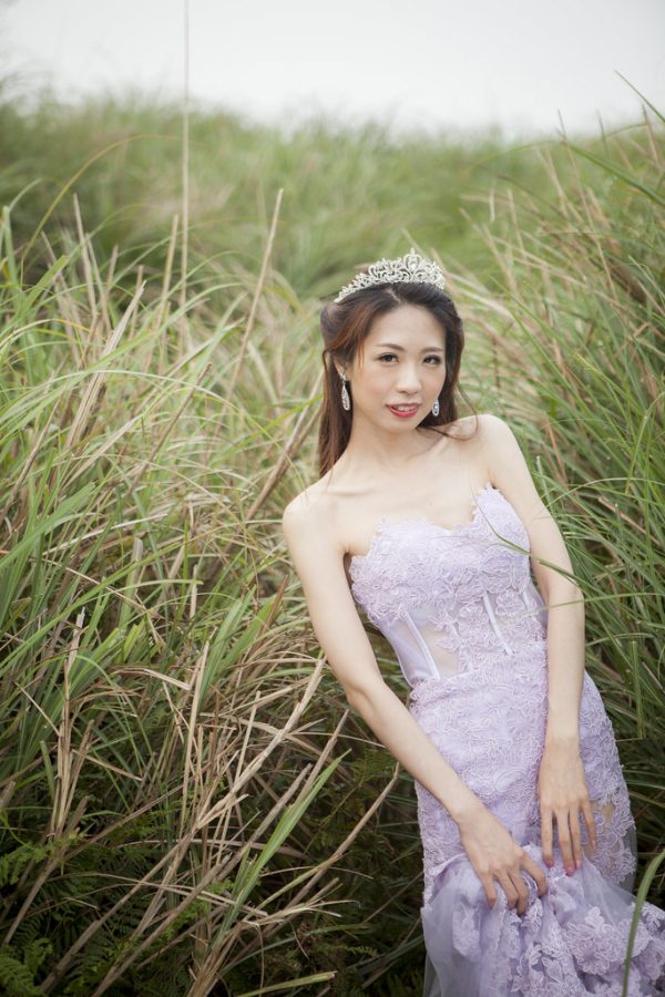 美腿新娘子紫色婚纱照[第10张/共16张]